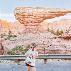 Meet your Posher, Nisa